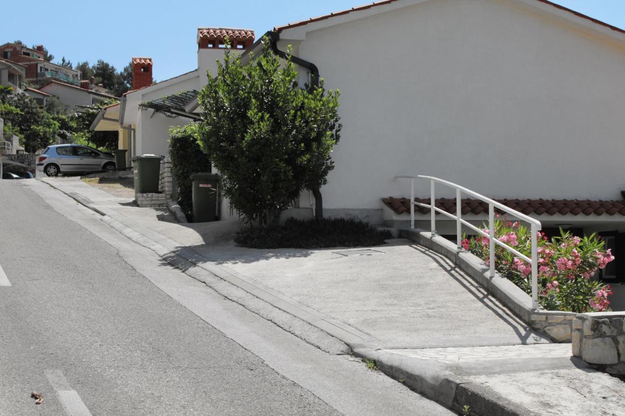 Apartments With A Parking Space Rabac, Labin - 2340 Εξωτερικό φωτογραφία