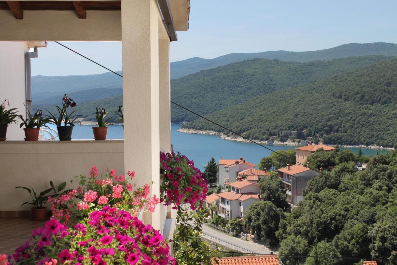 Apartments With A Parking Space Rabac, Labin - 2340 Εξωτερικό φωτογραφία