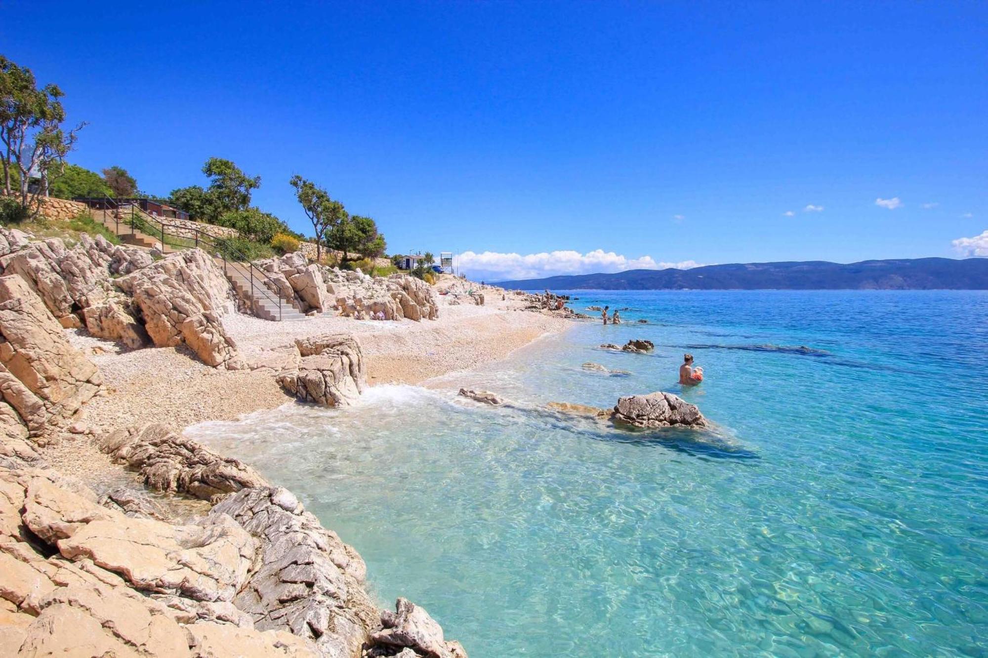 Apartments With A Parking Space Rabac, Labin - 2340 Εξωτερικό φωτογραφία